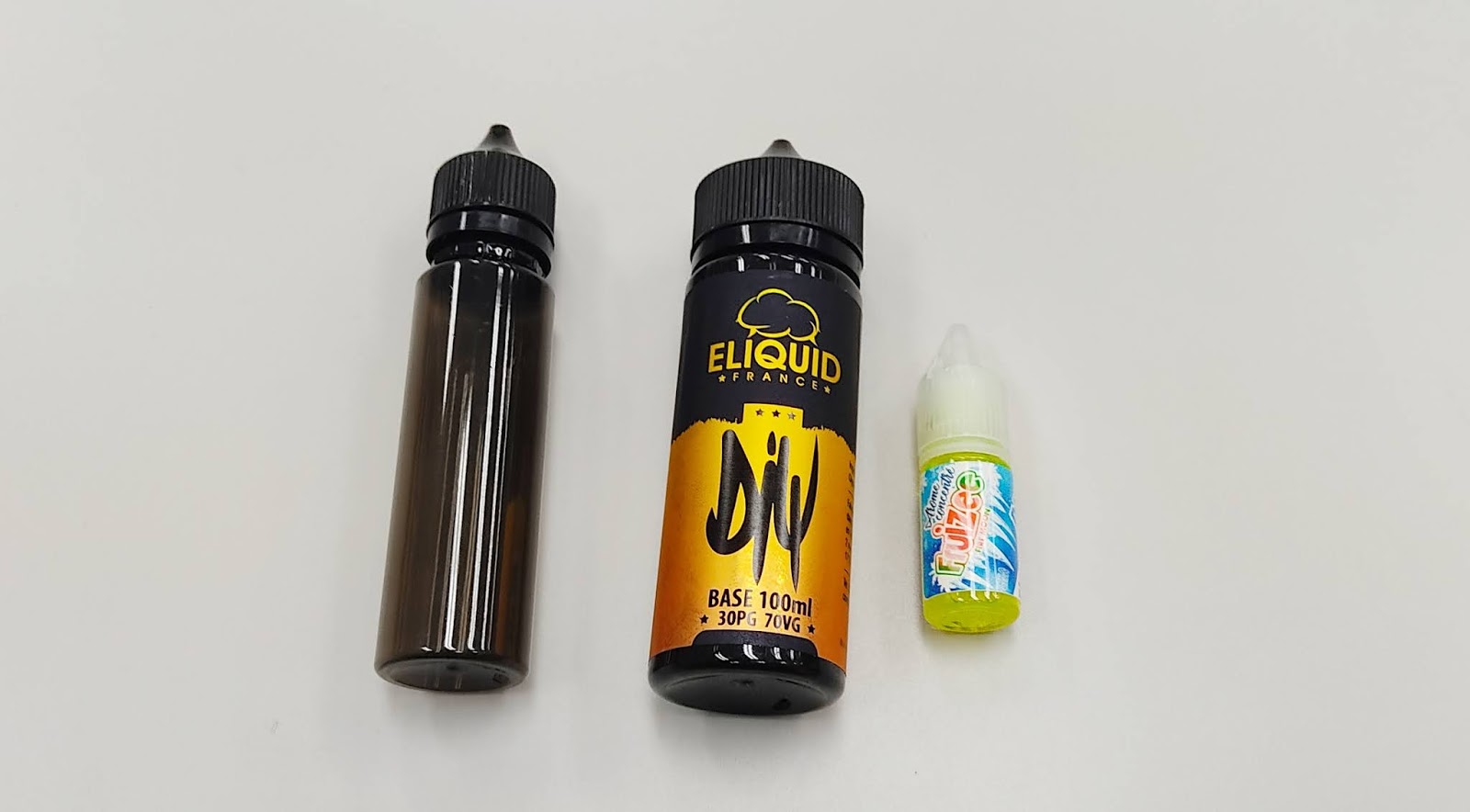 ELIQUID FRANCE DIY Fruizee 及び、ELIQUID FRANCE DIY BASE NEUTRE PG/VG がコスパ最強だった話。