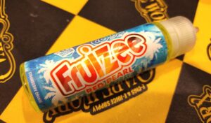ELIQUID FRANCE Fruizee 2021 Flavor RED PEARL が夏にピッタリだった話。